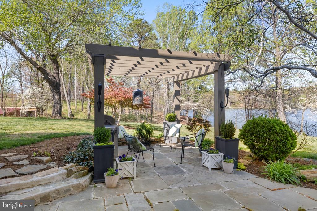 15101 PLENTIFUL LANE