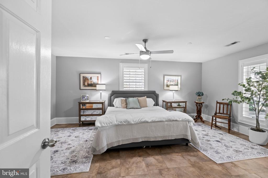 15101 PLENTIFUL LANE