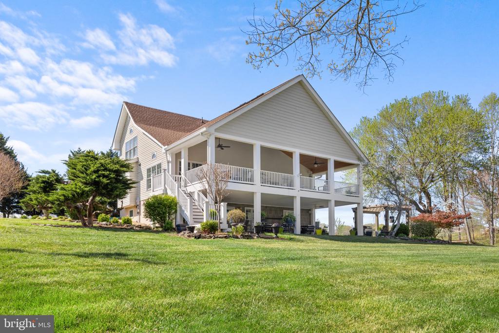 15101 PLENTIFUL LANE
