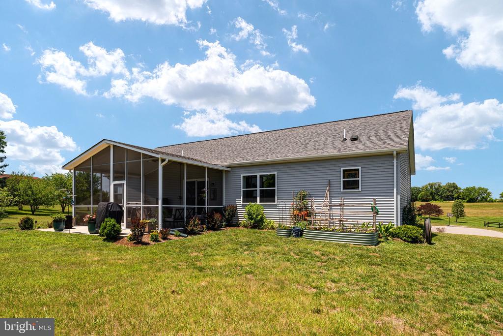 15704 LAKE LEA COURT