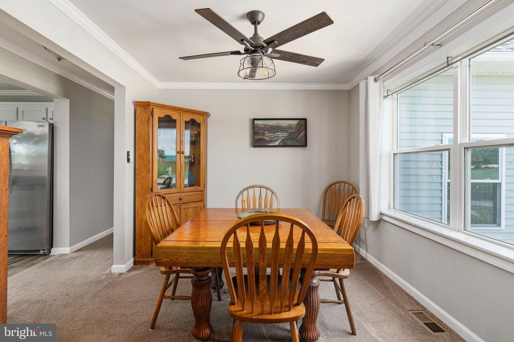15704 LAKE LEA COURT