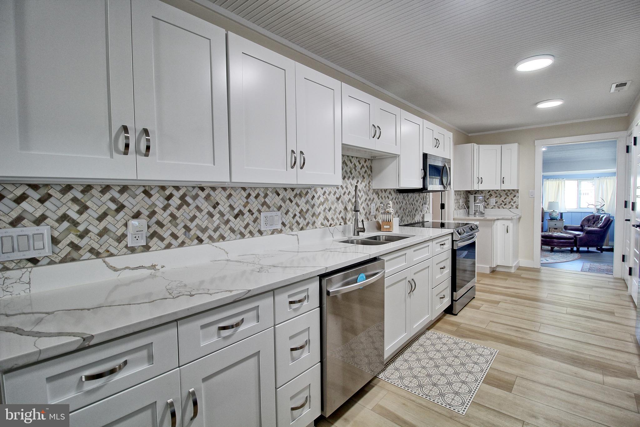 215 Locust Ave
