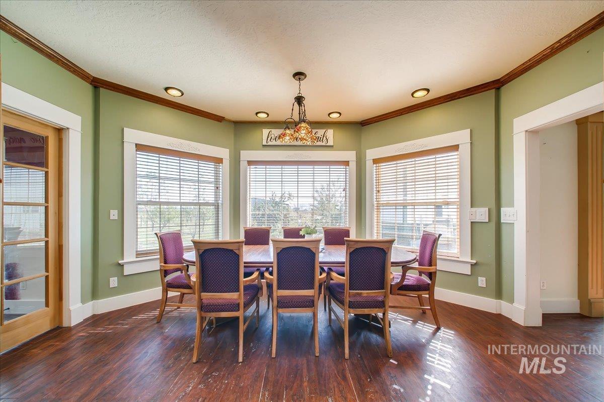 3310 Kings Lane