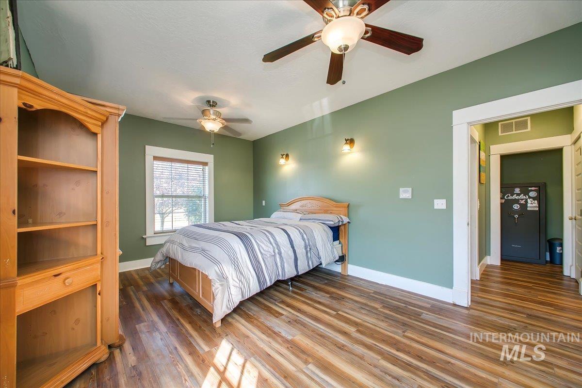 3310 Kings Lane