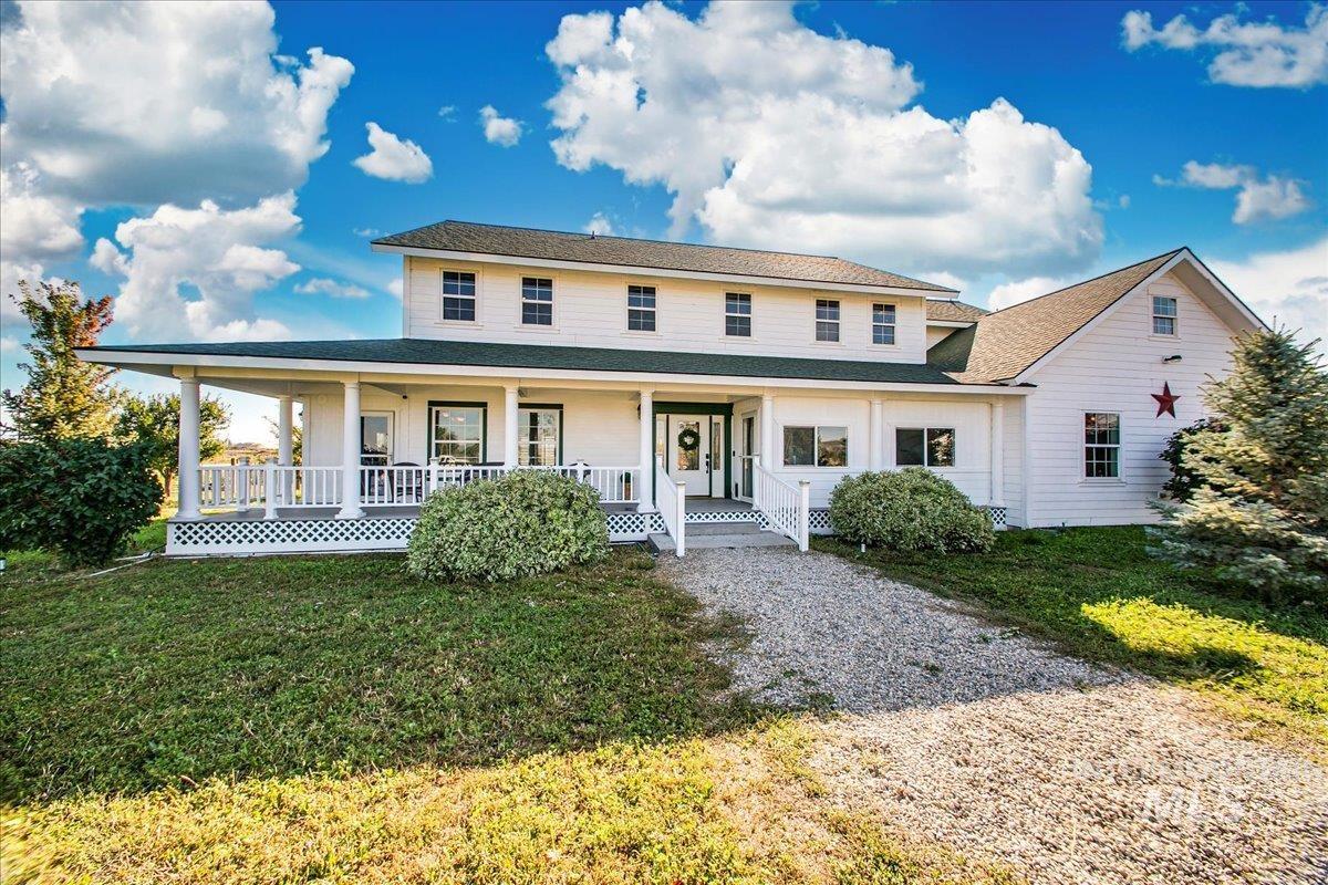3310 Kings Lane