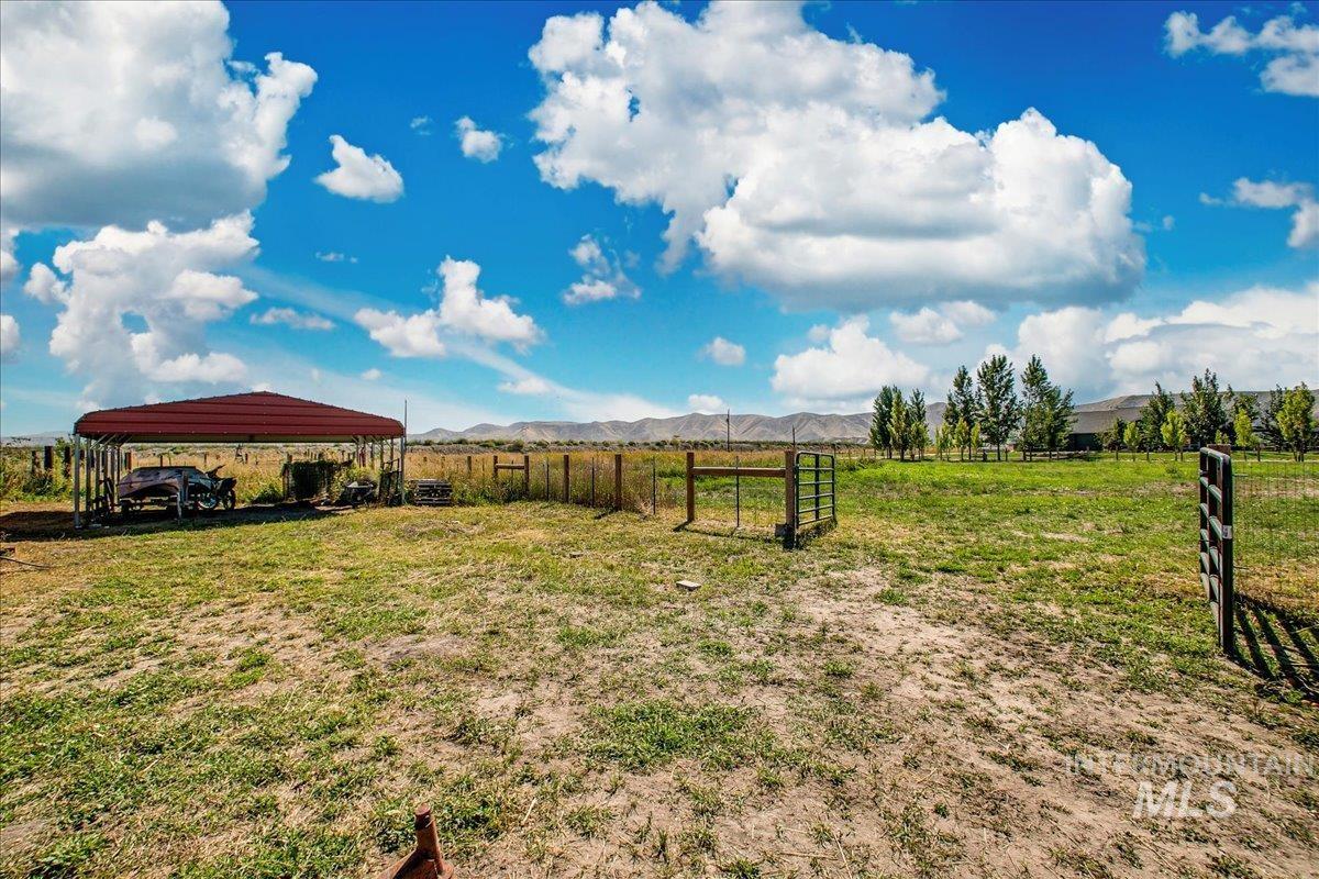3310 Kings Lane