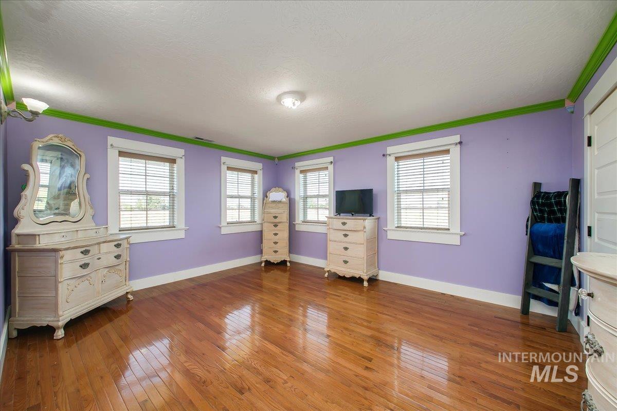 3310 Kings Lane
