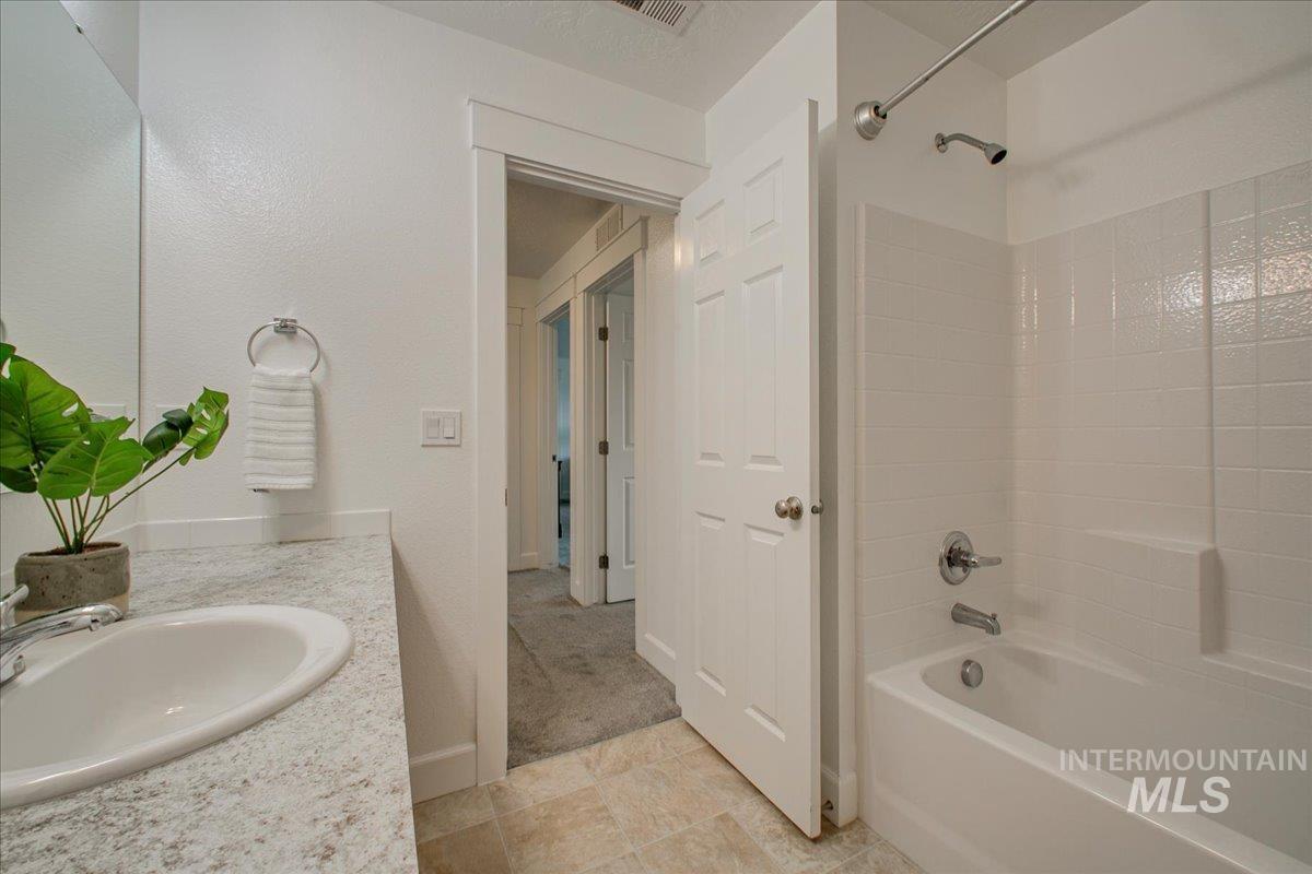 5119 Dallastown