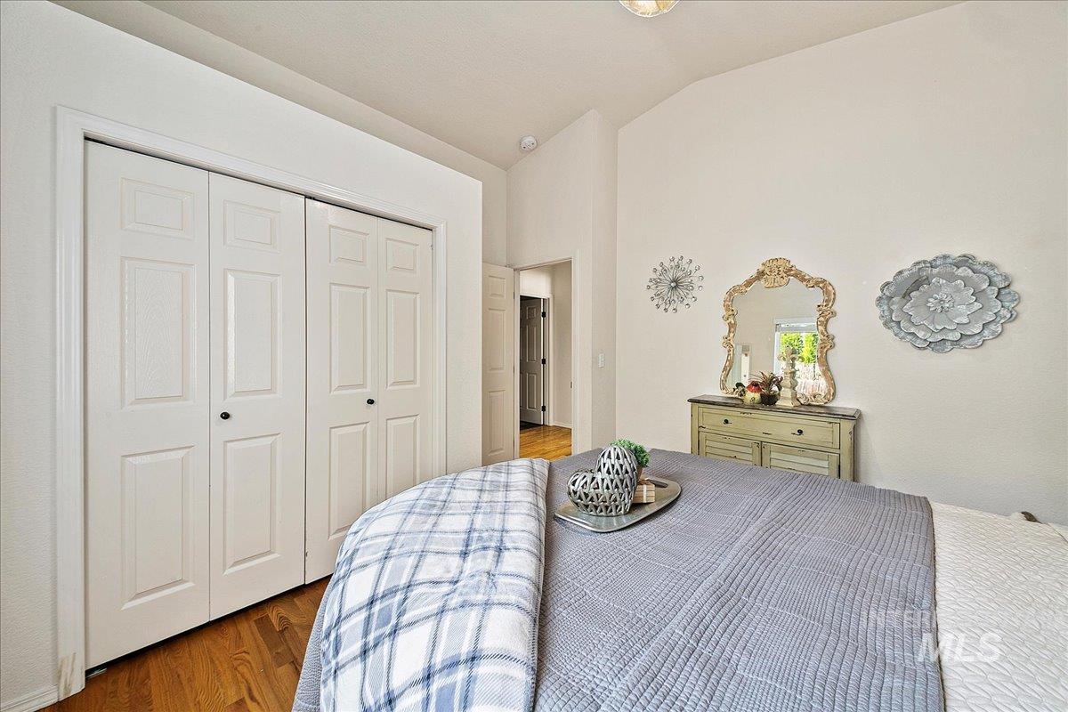 1125 N Lopez Ave