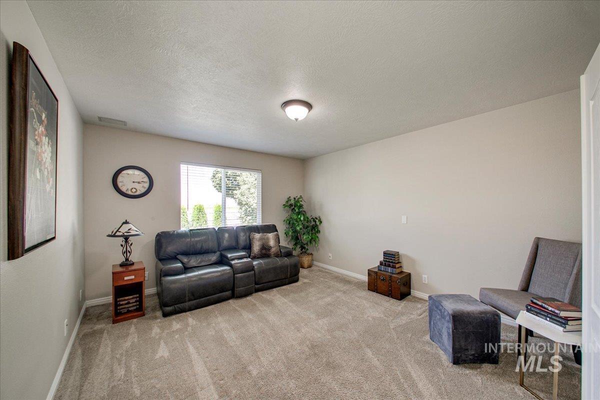 4506 W Niemann St.