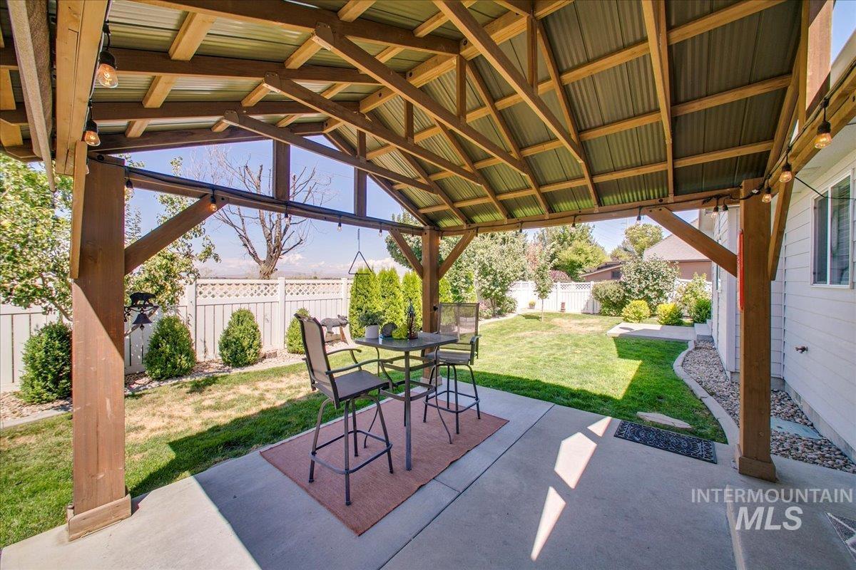 4506 W Niemann St.