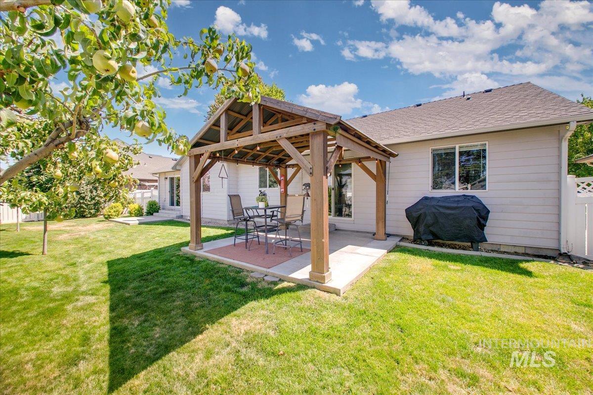 4506 W Niemann St.