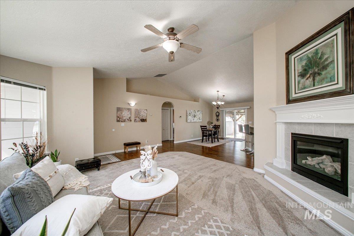 4506 W Niemann St.
