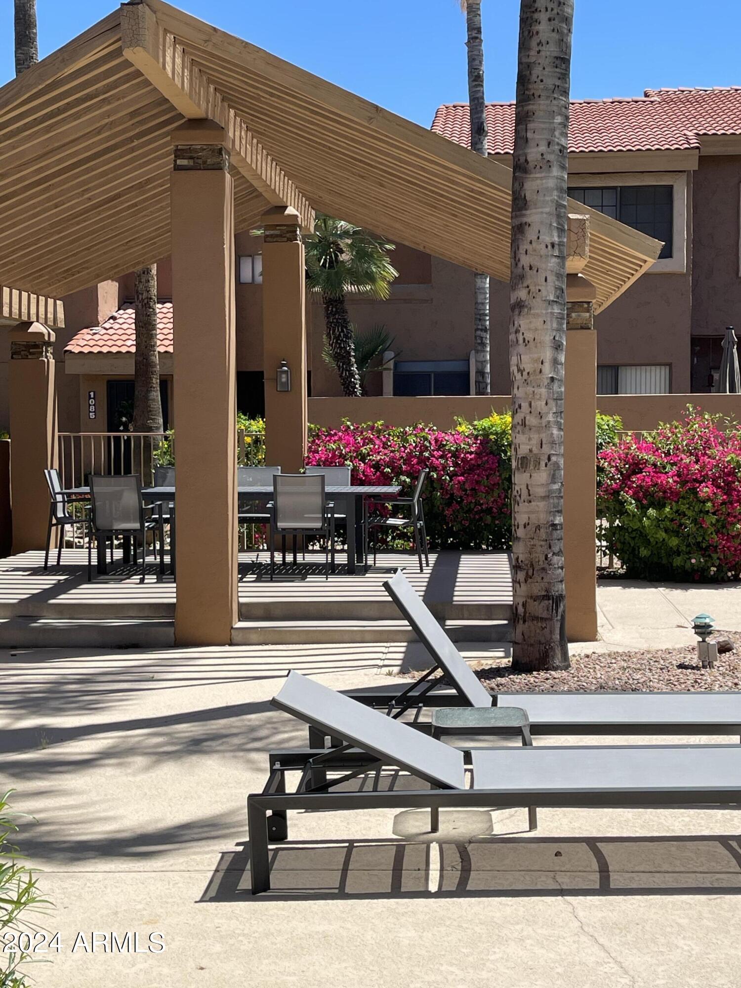 5640 E BELL Road, 1019