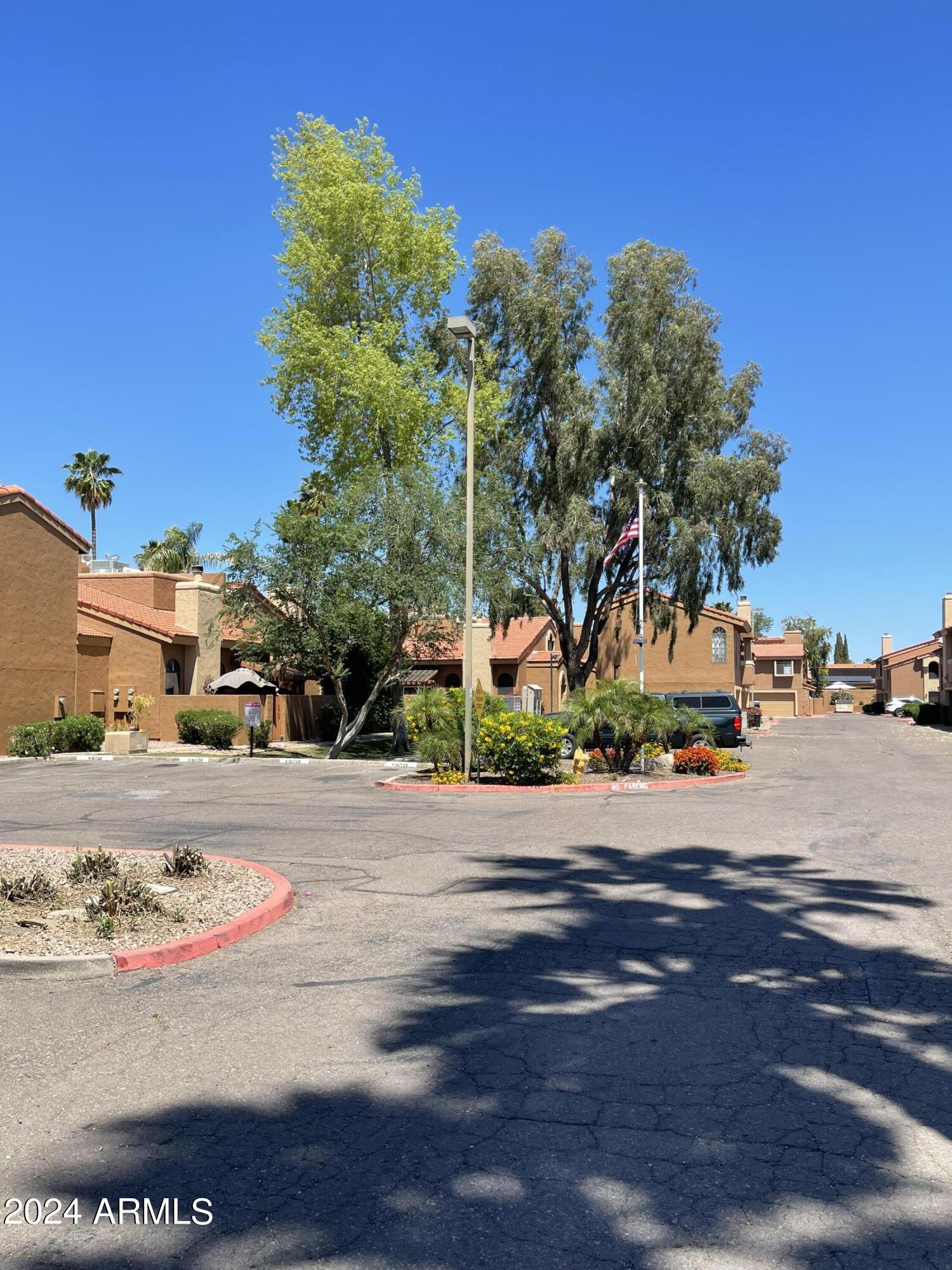 5640 E BELL Road, 1019