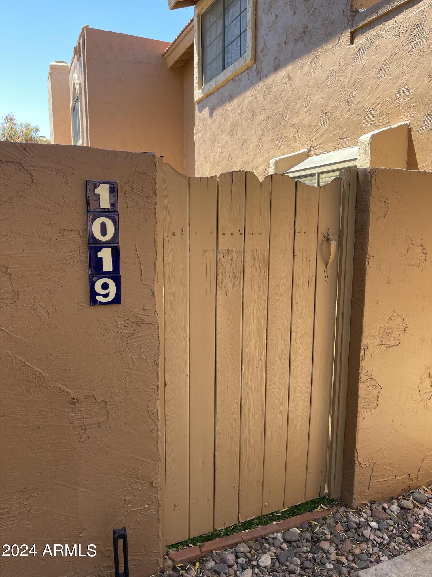 5640 E BELL Road, 1019