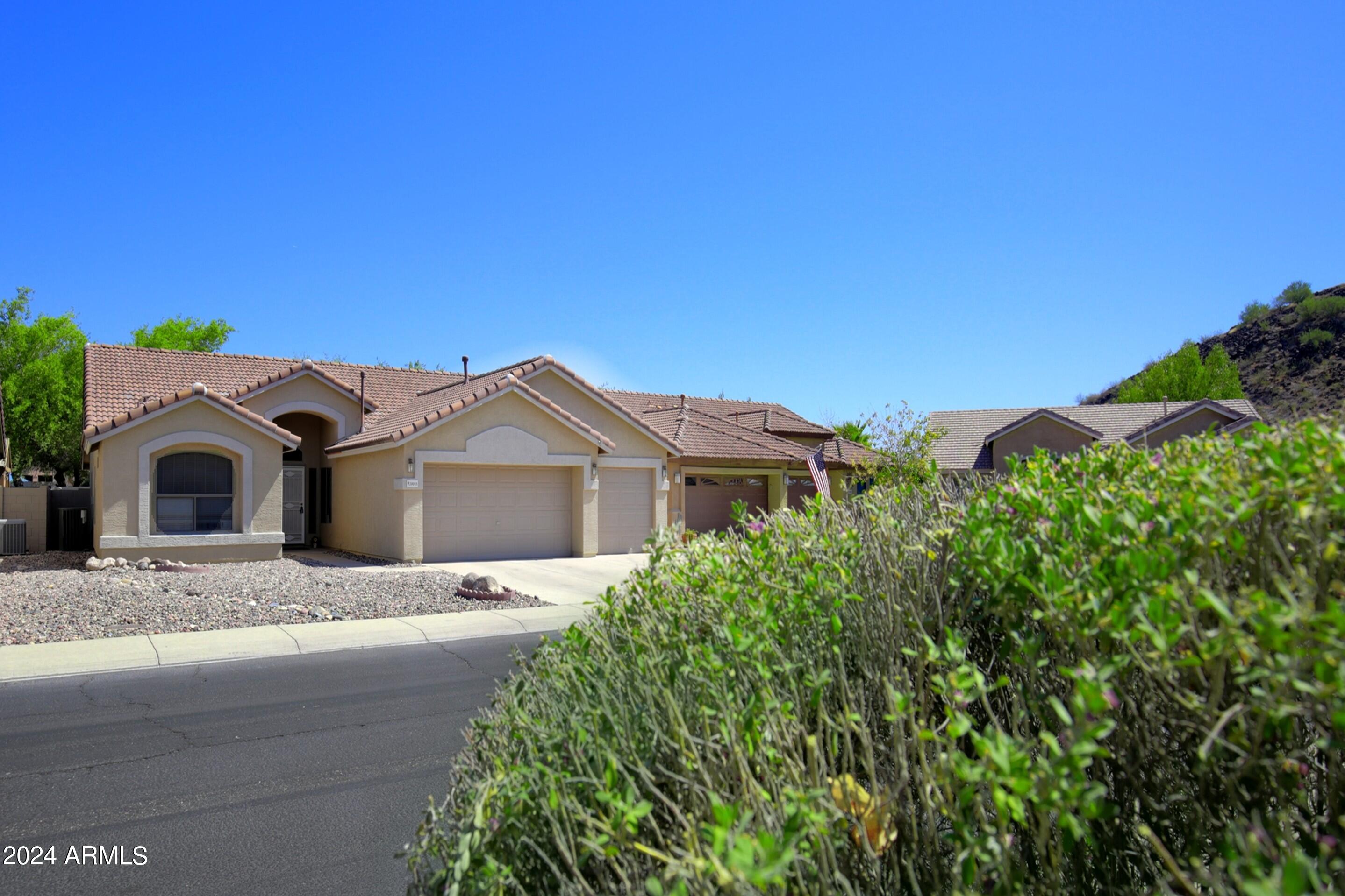 20015 N 40TH Drive