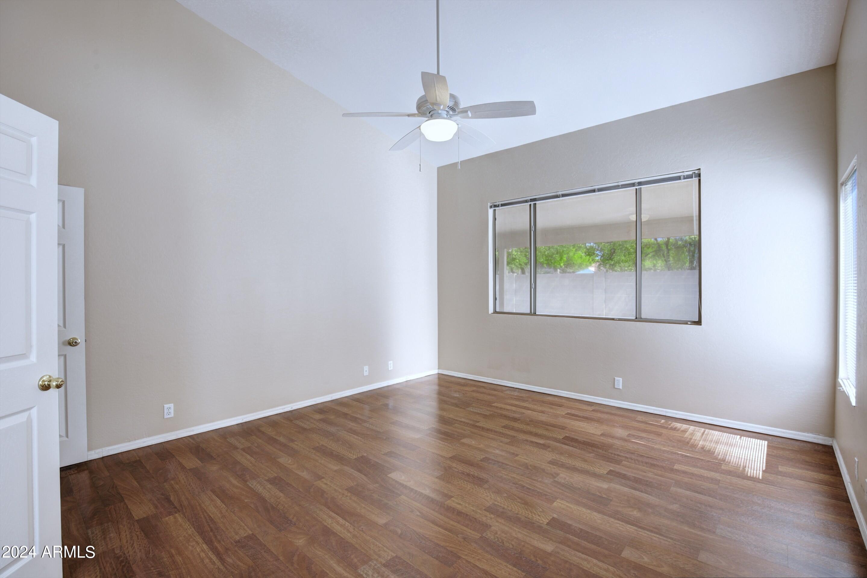 20015 N 40TH Drive