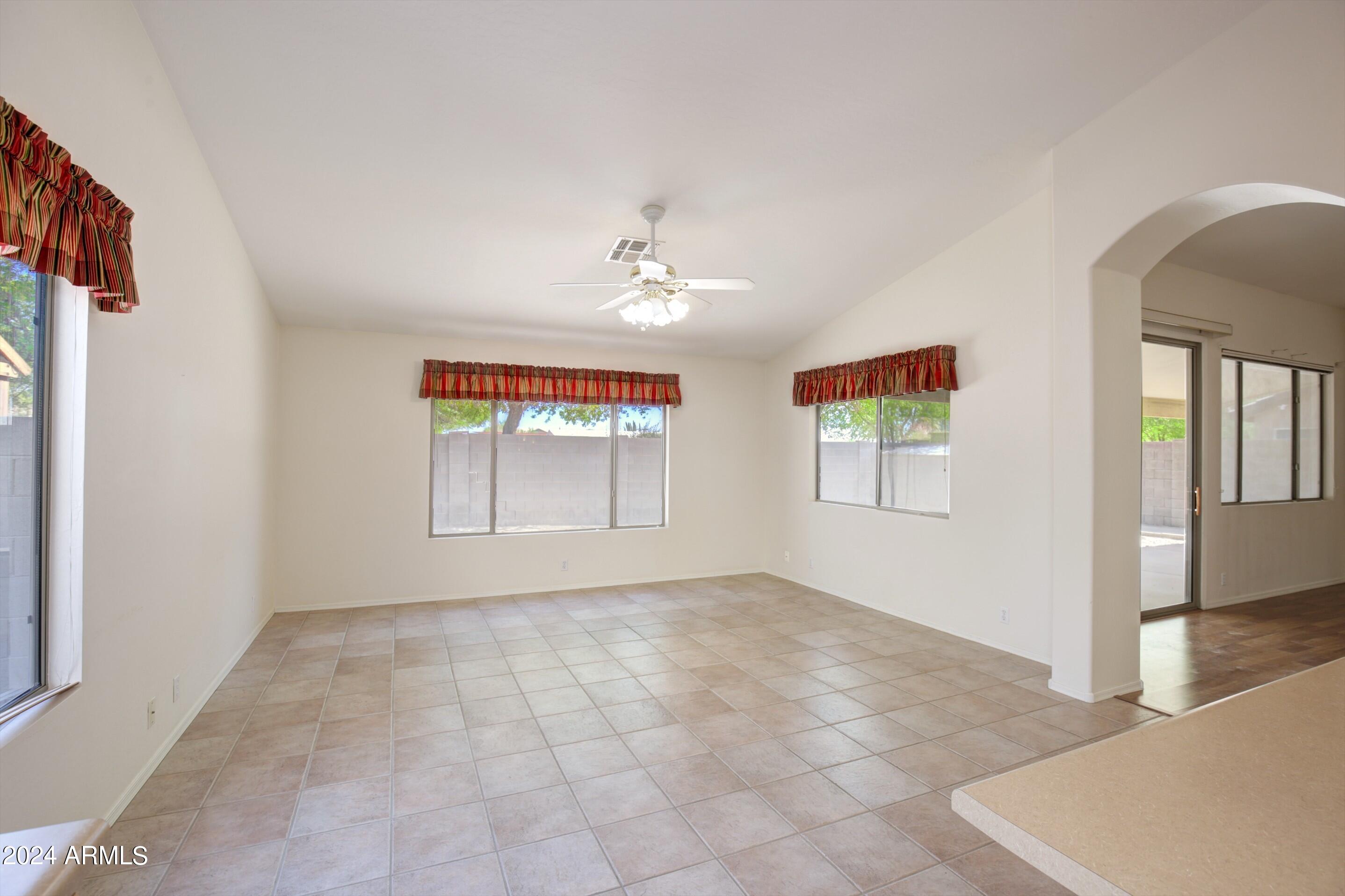 20015 N 40TH Drive