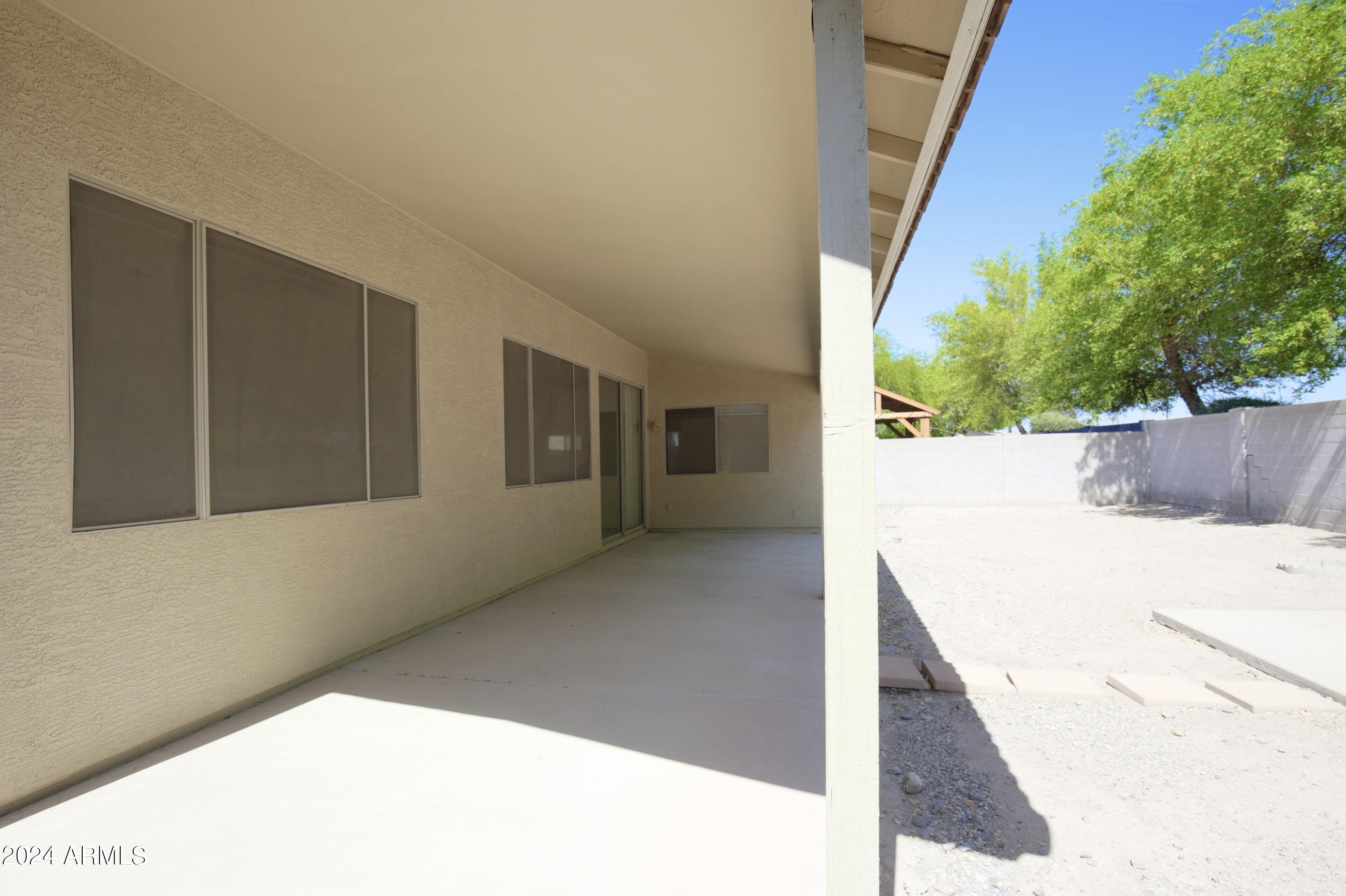 20015 N 40TH Drive