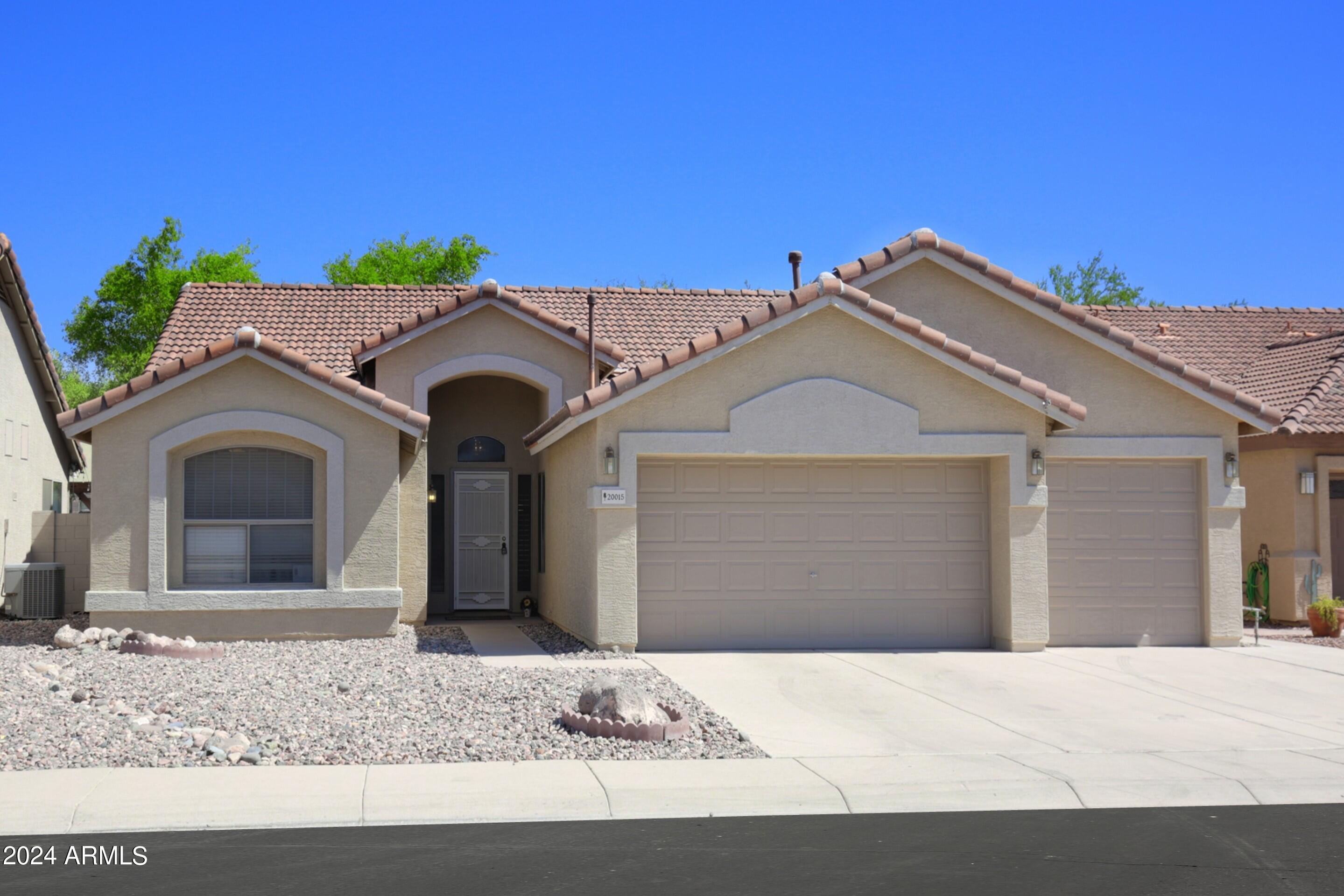20015 N 40TH Drive
