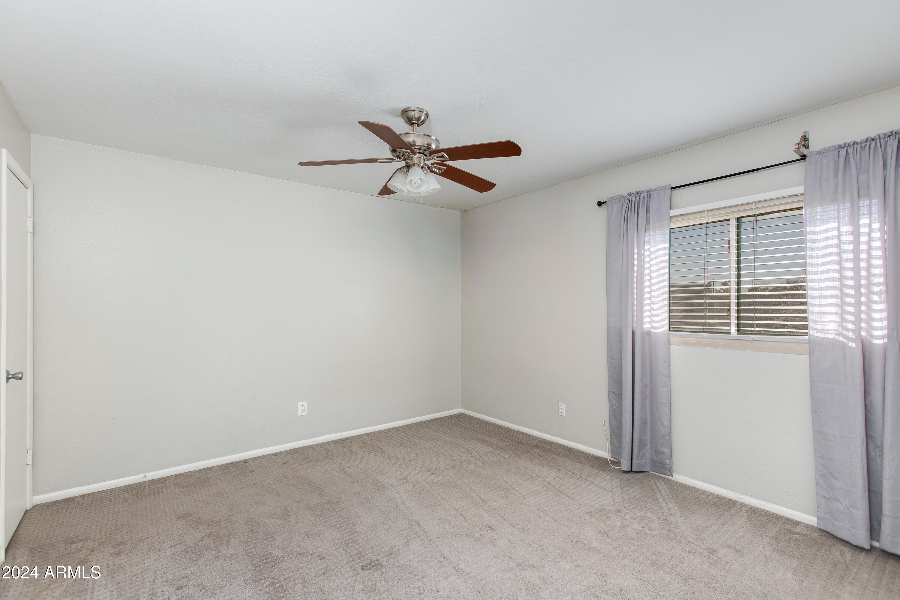225 N STANDAGE, 10