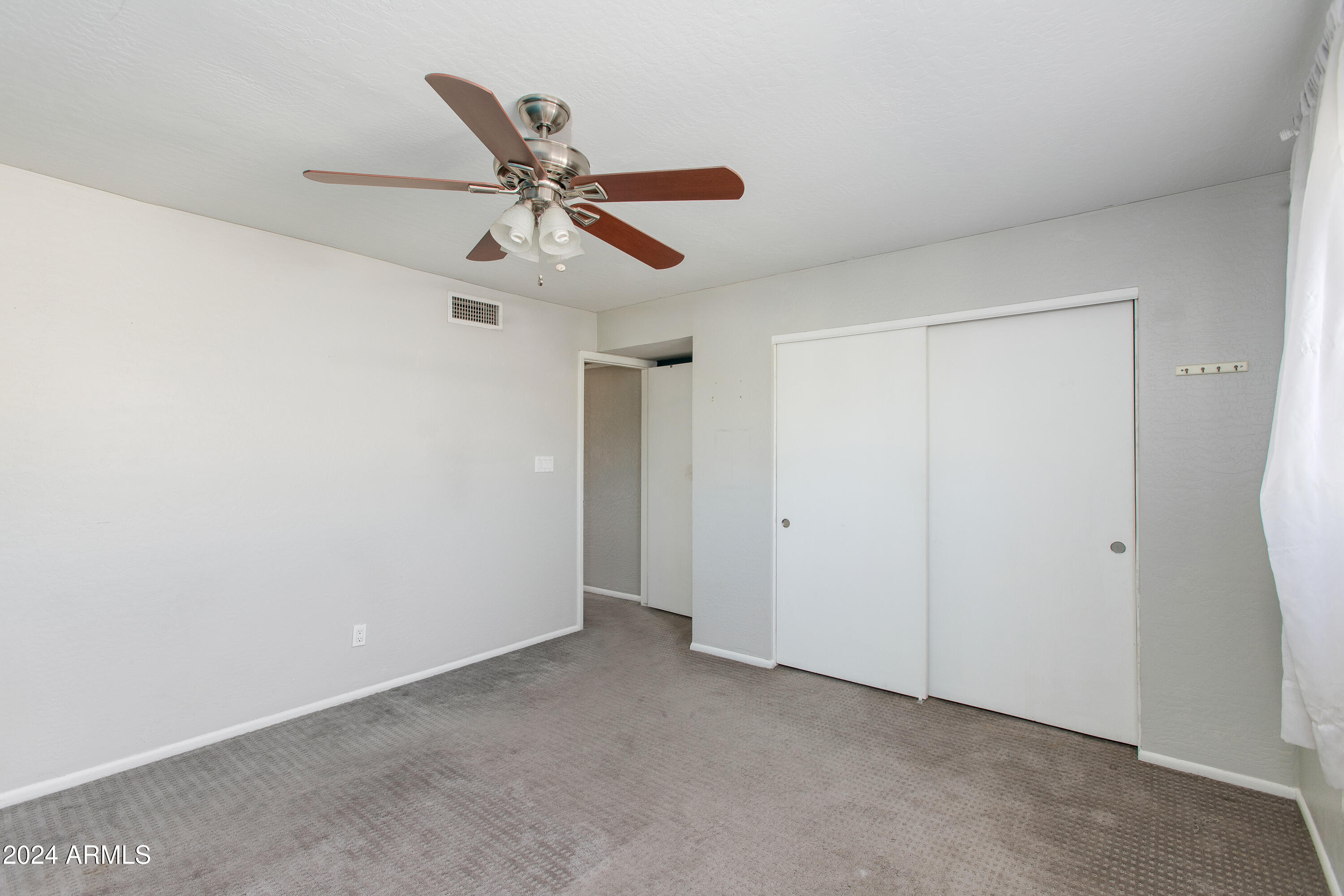 225 N STANDAGE, 10