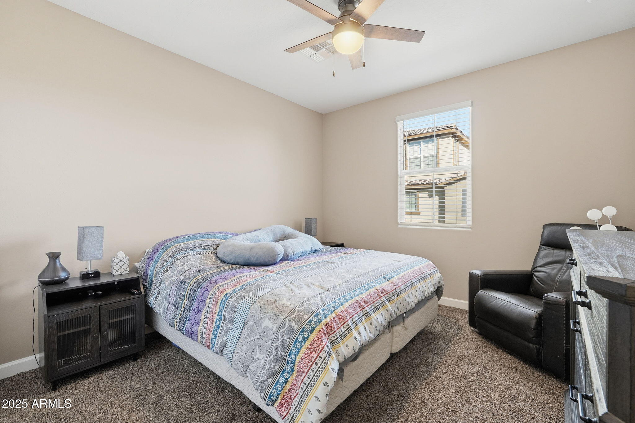 1255 N ARIZONA Avenue N 1323