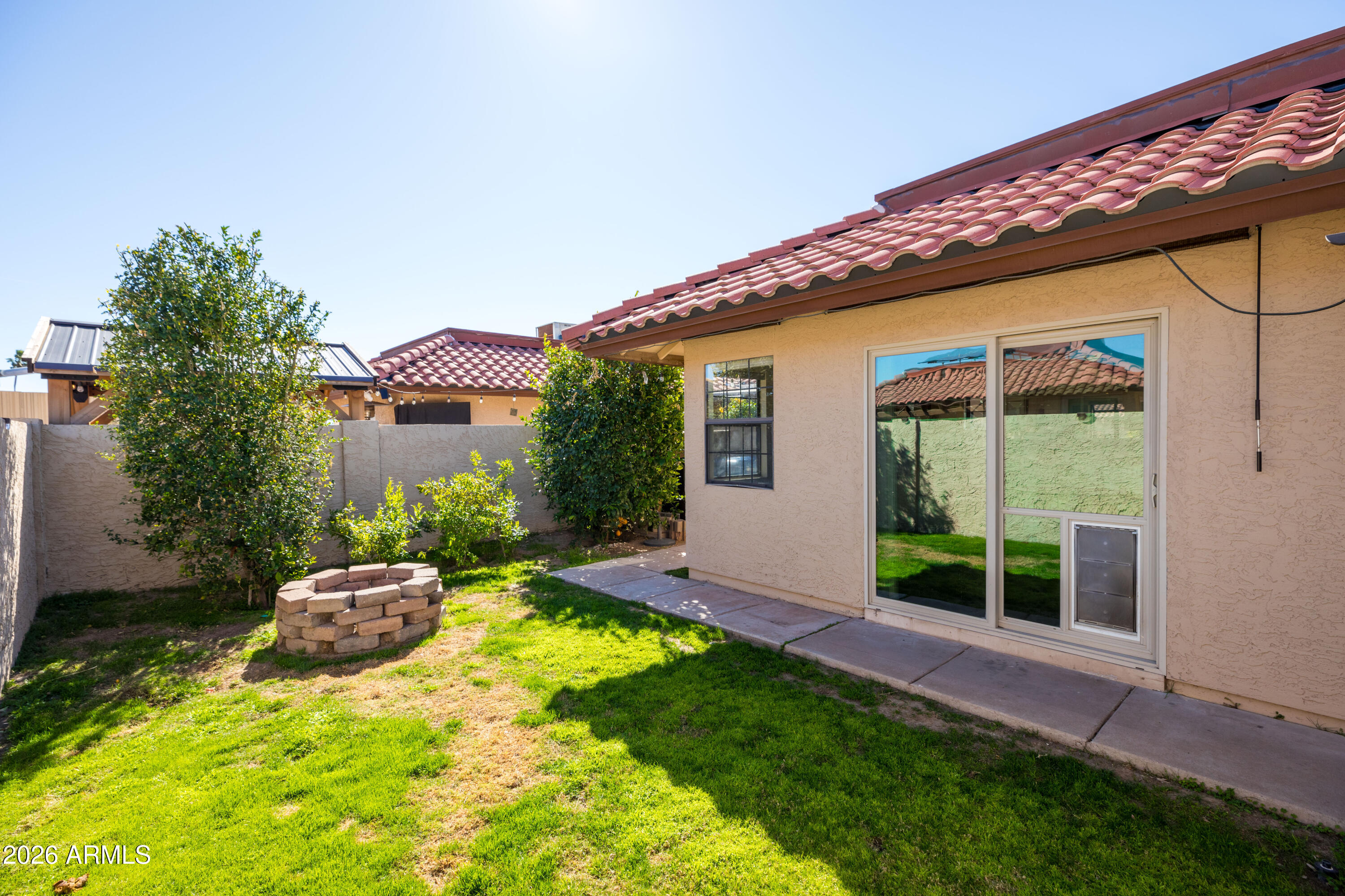 5210 E CORONADO Circle