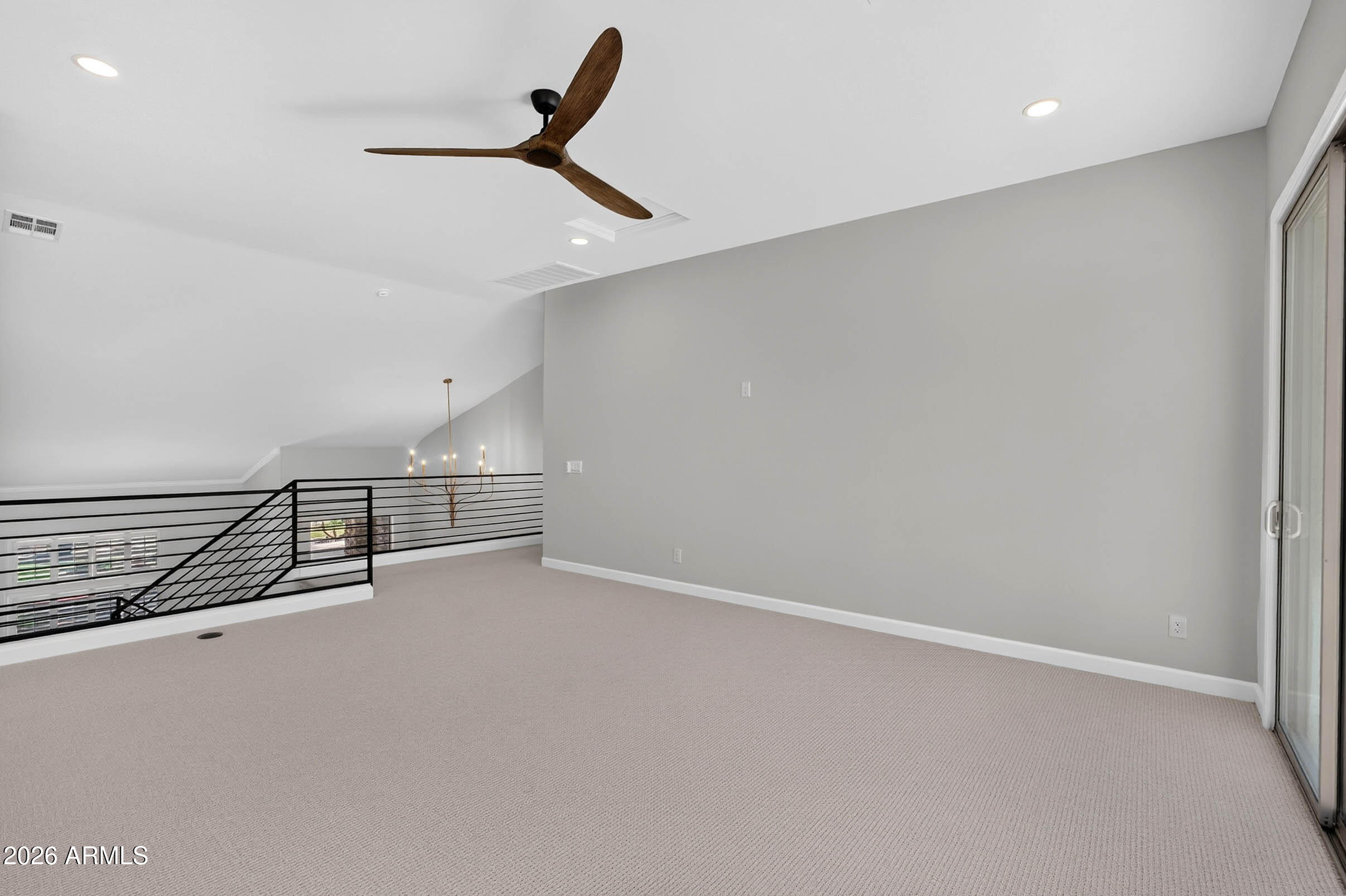 1933 E GEMINI Place
