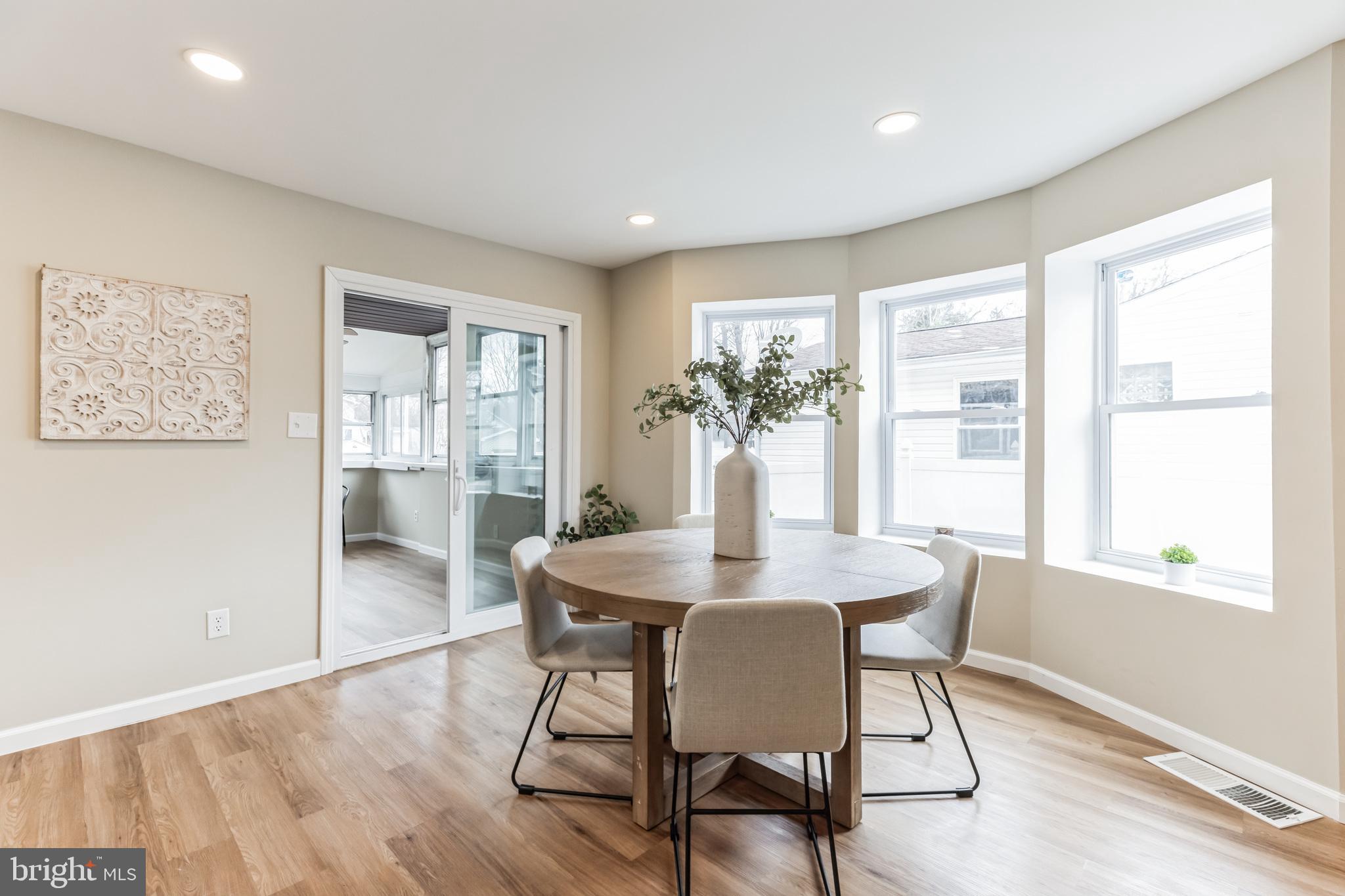 15 Jefferson AVENUE