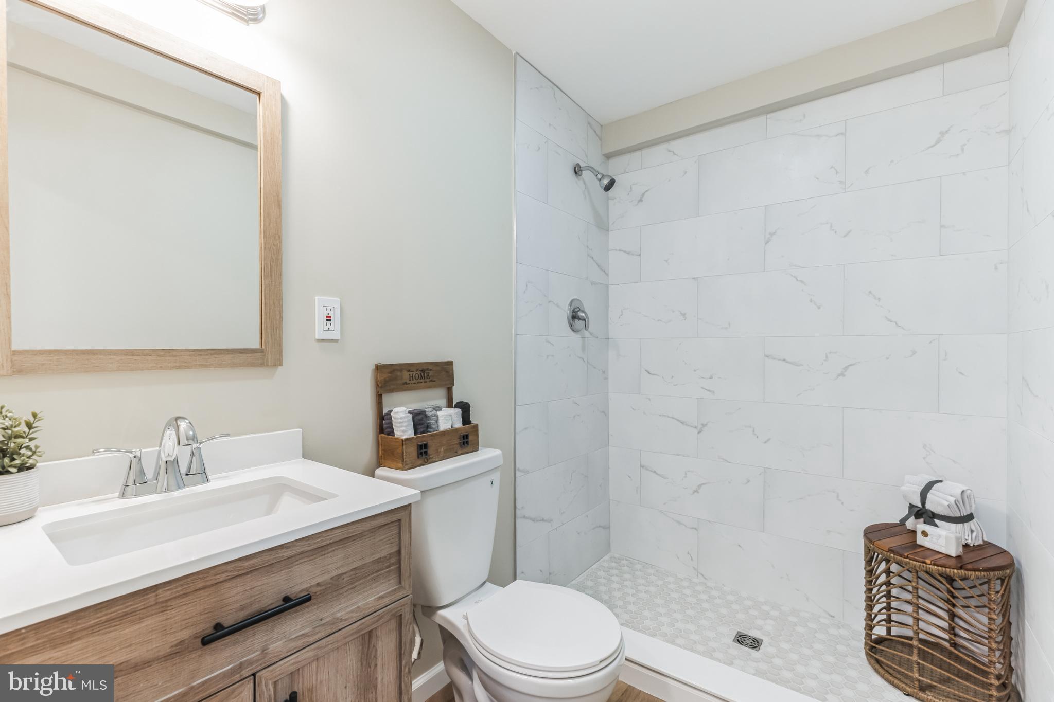 15 Jefferson AVENUE