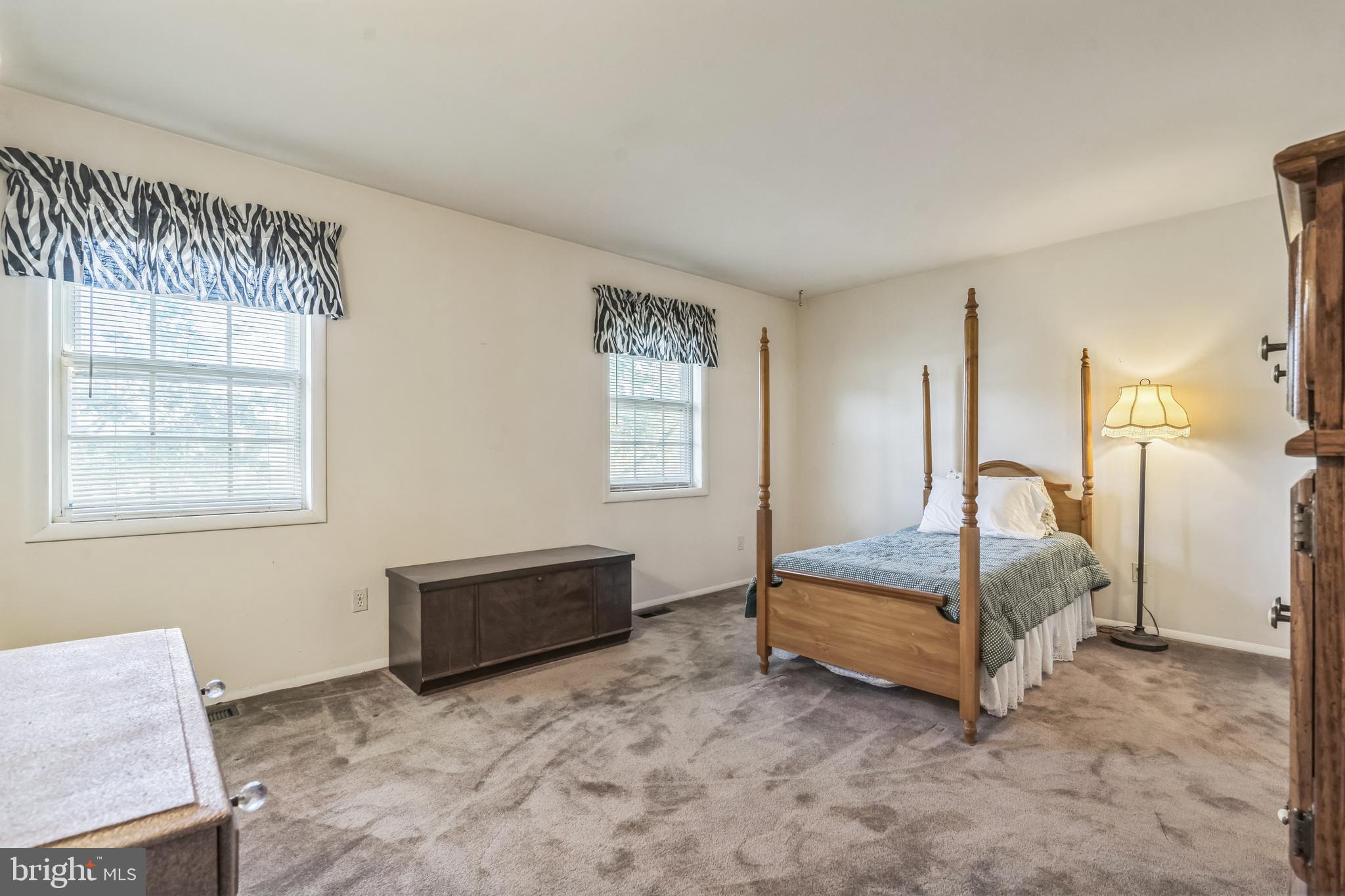 29 Maureen Ct