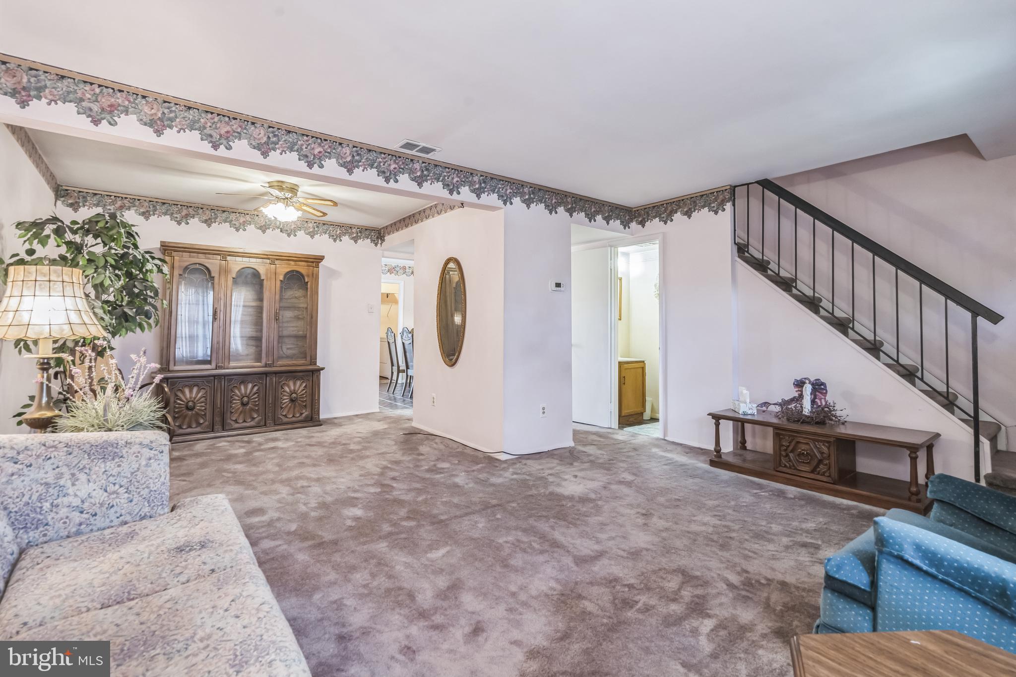 29 Maureen Ct