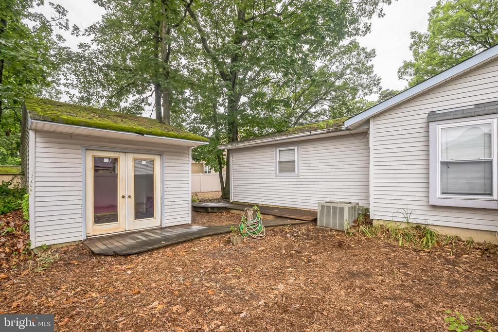 20 Sugar Bush Dr