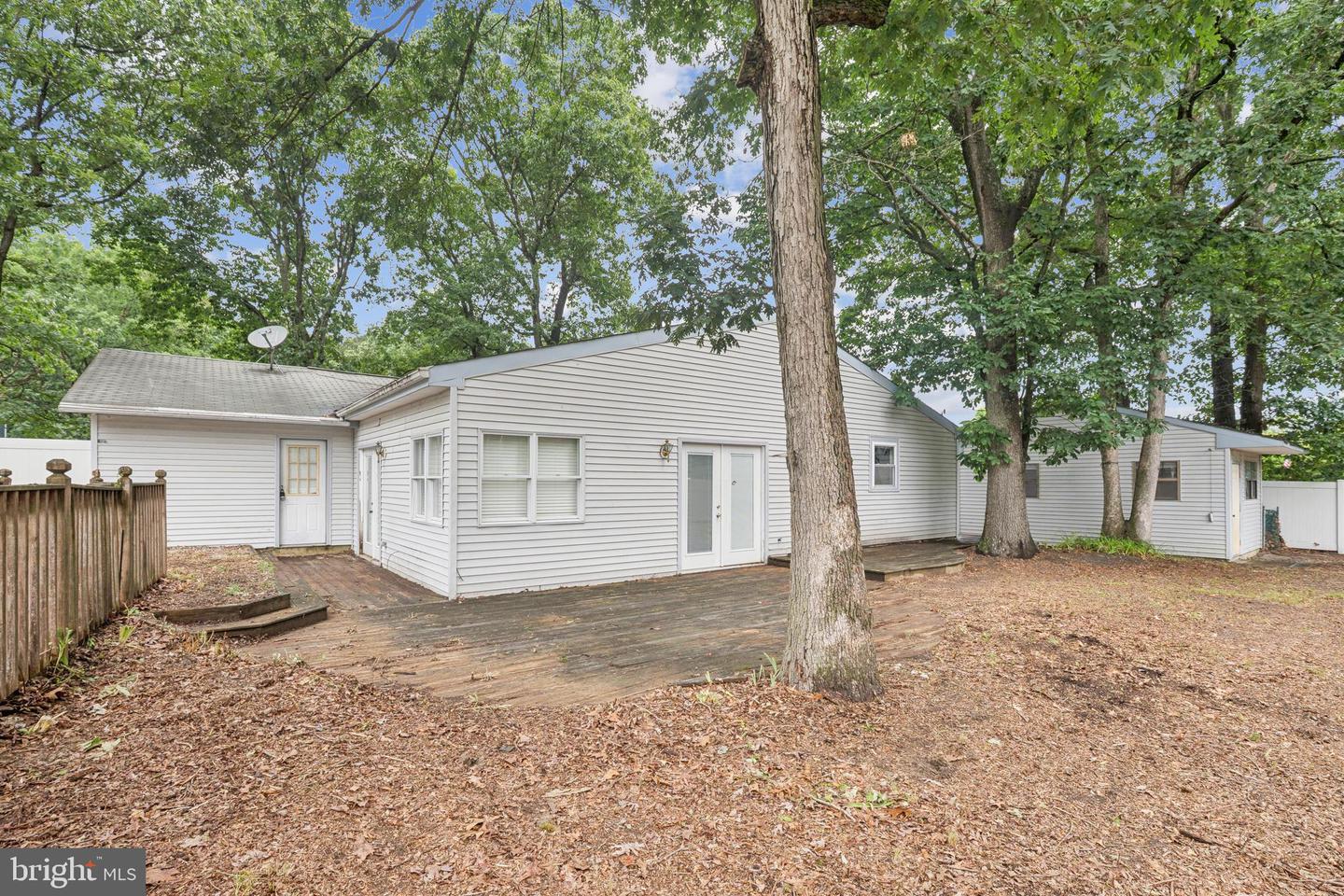 20 Sugar Bush Dr