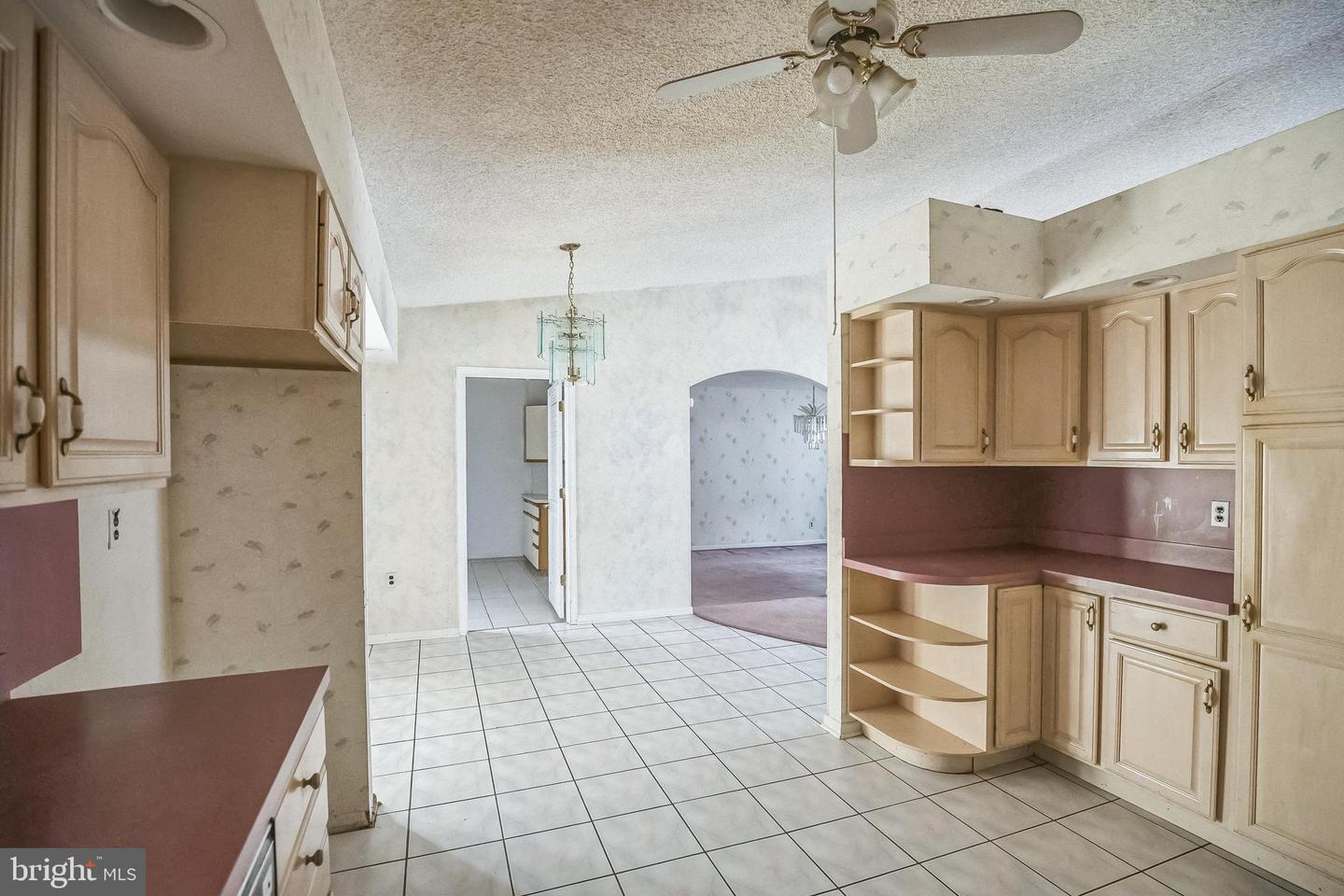 20 Sugar Bush Dr