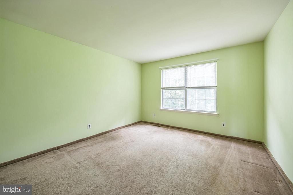 3 Woodmill Dr