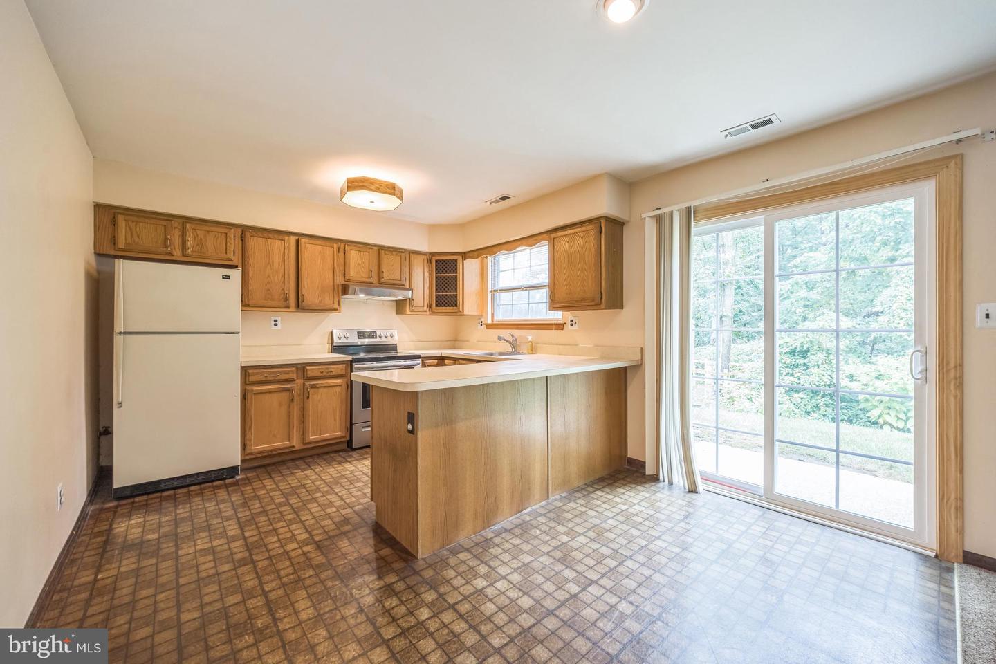 3 Woodmill Dr