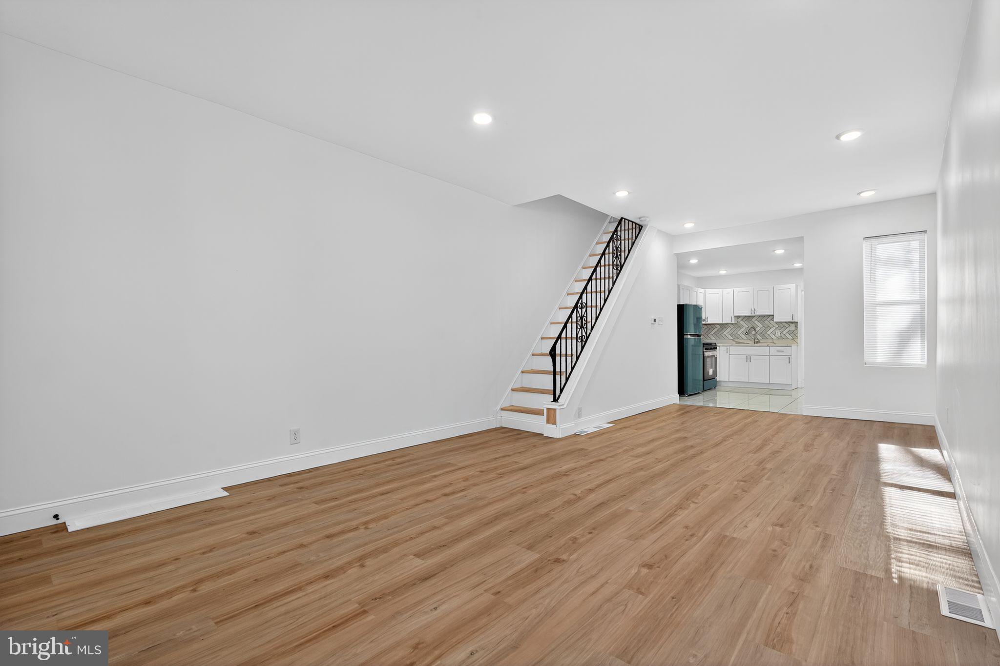 2830 CLEVELAND AVENUE