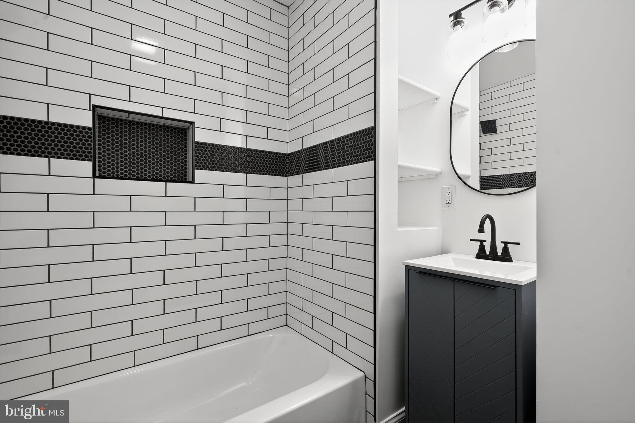 2830 CLEVELAND AVENUE