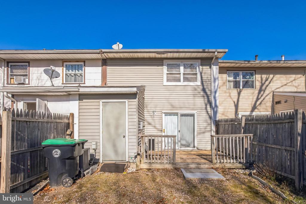 29 MAUREEN COURT