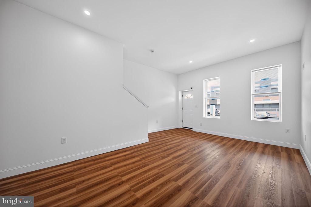 821 N 2ND STREET