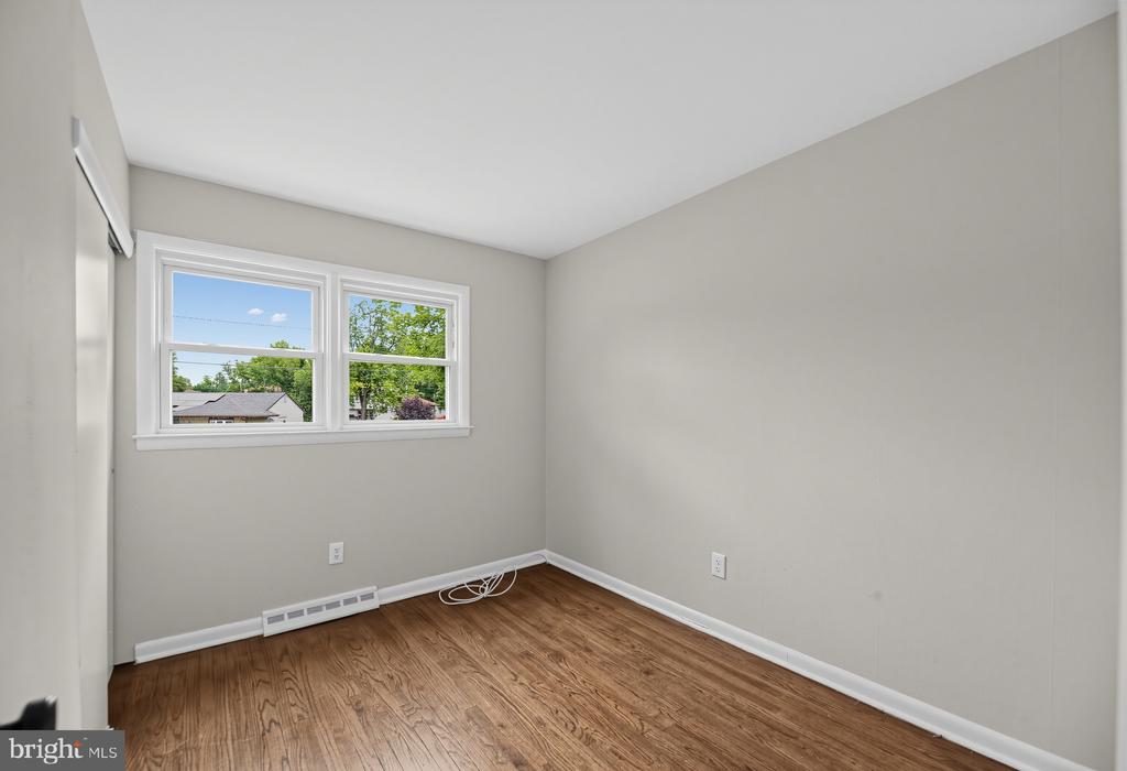487 FRESNO DRIVE