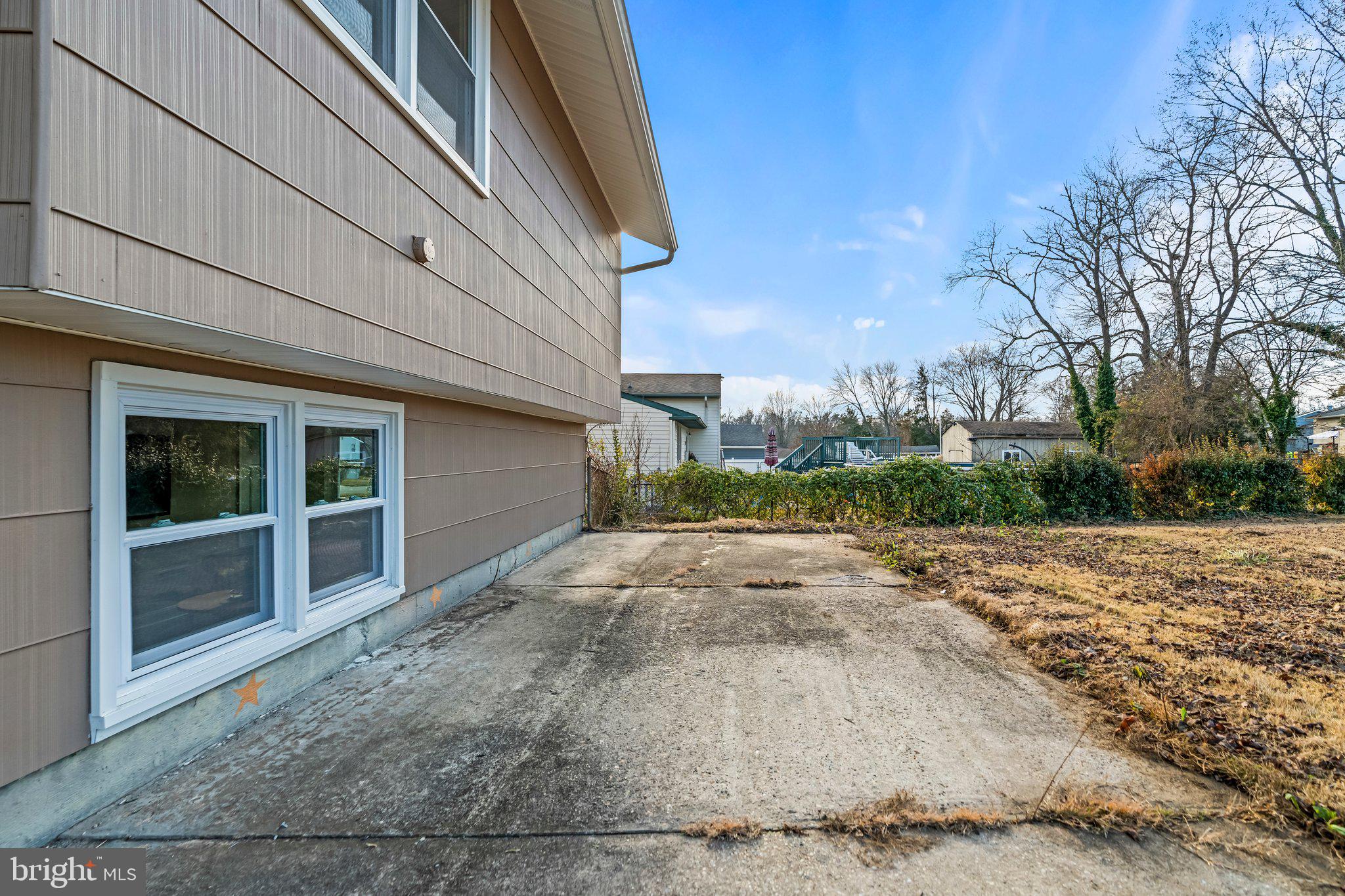 733 Purdue AVENUE