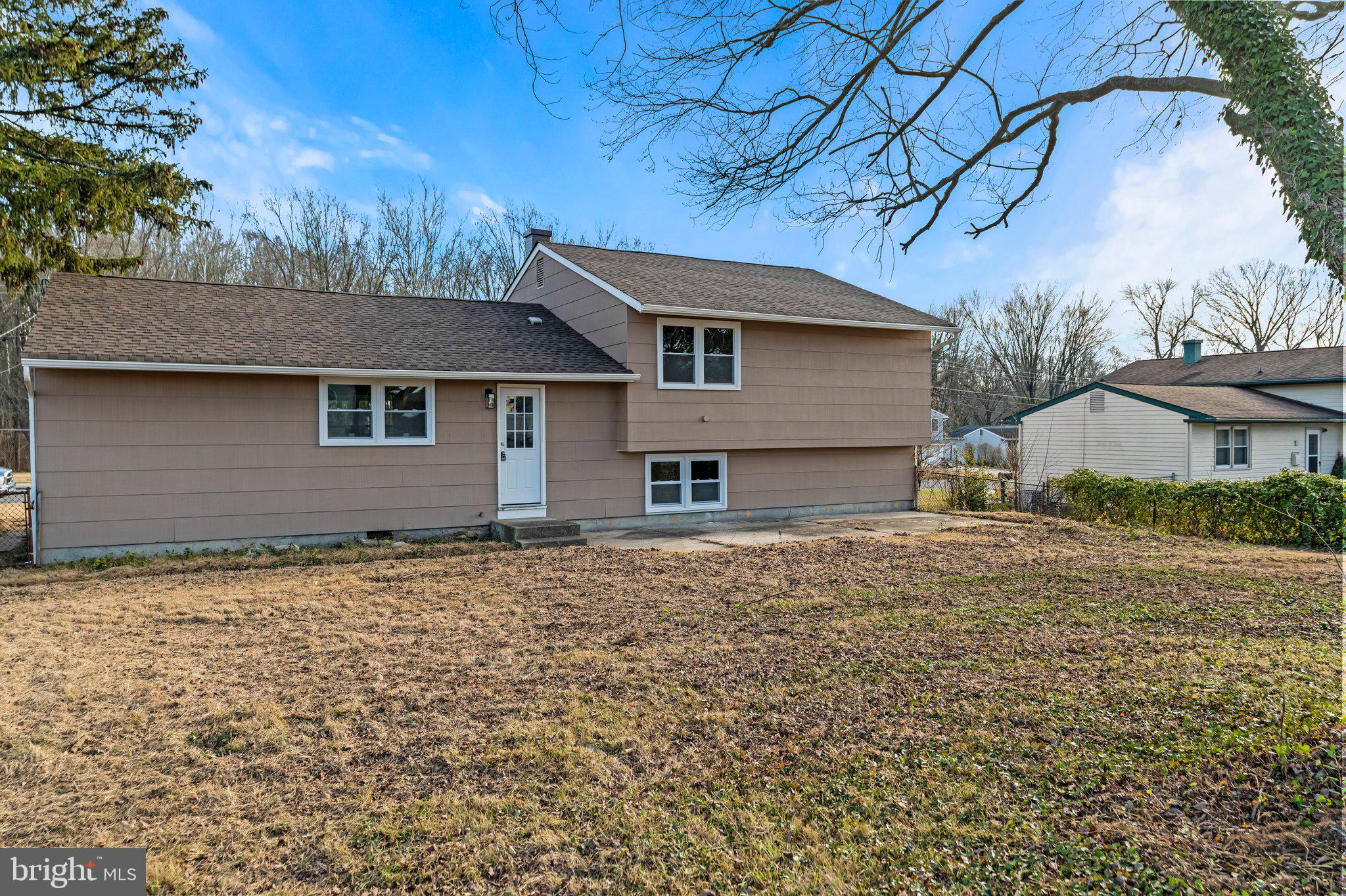733 Purdue AVENUE