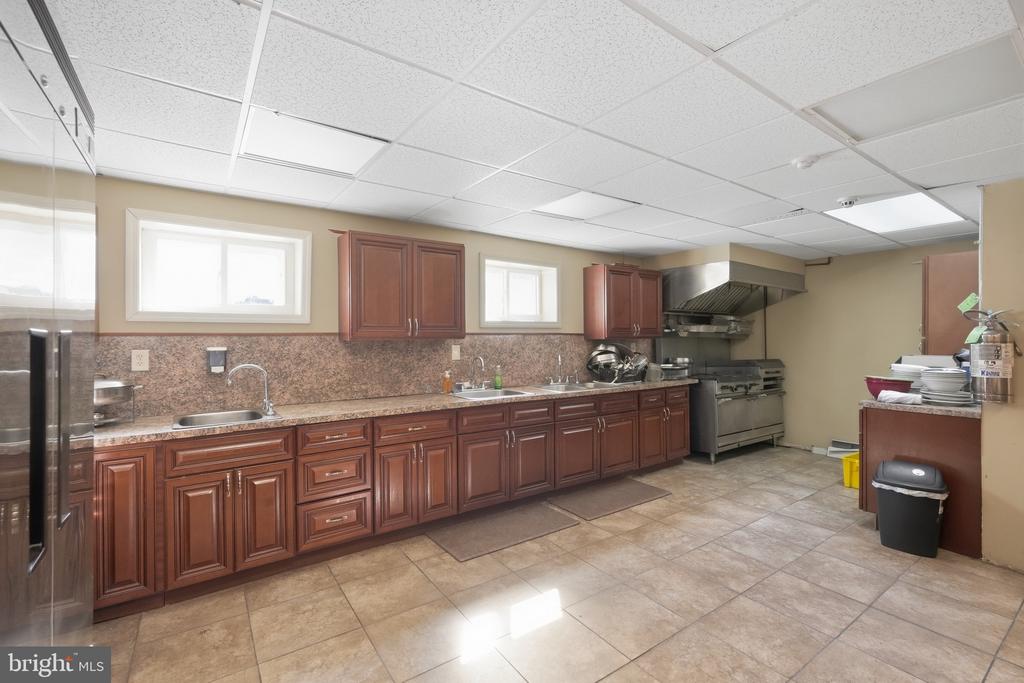 1110 COLES MILL ROAD