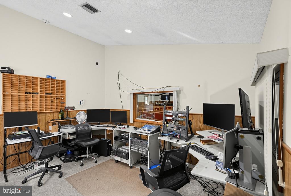 1110 COLES MILL ROAD