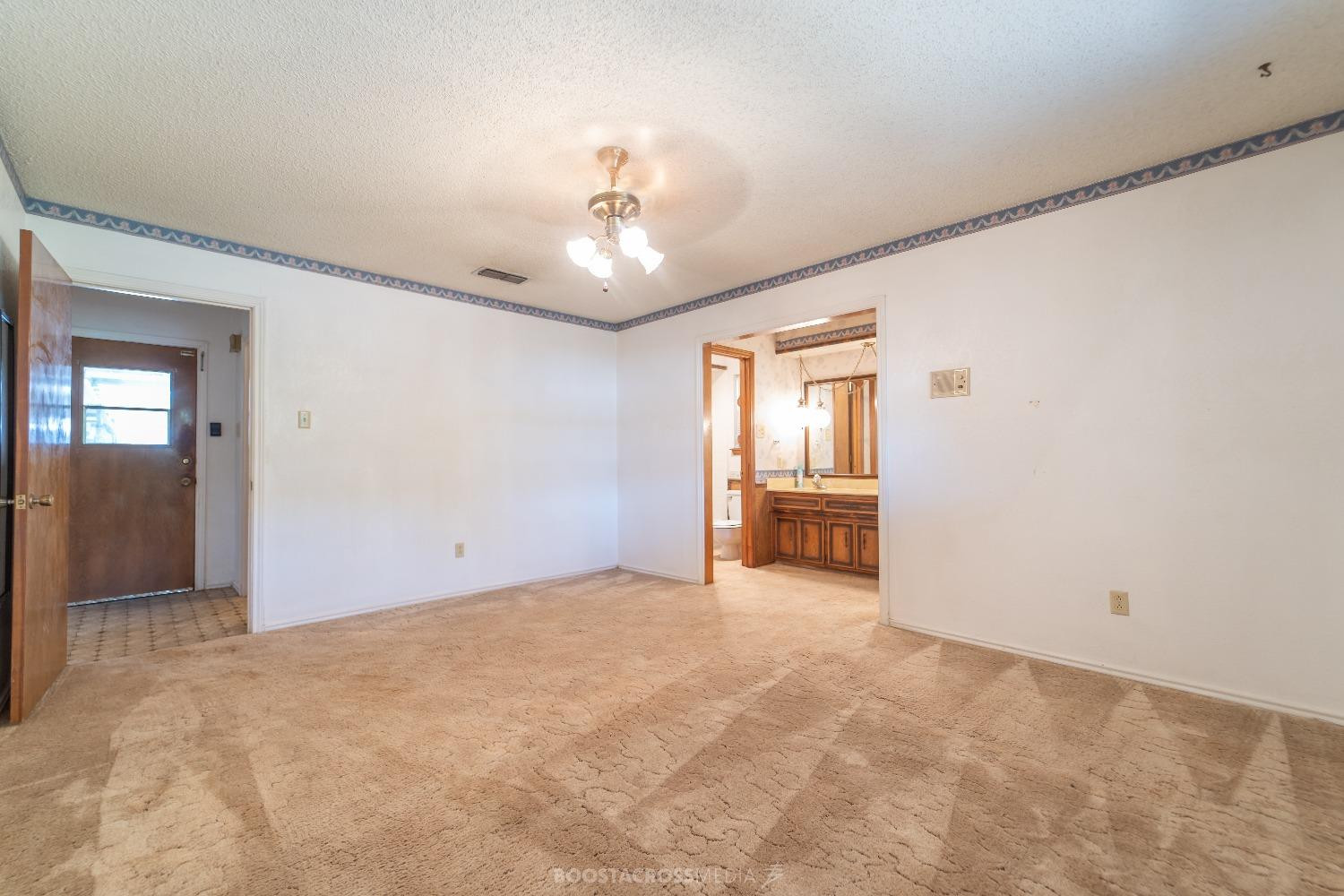 4708 63rd Street