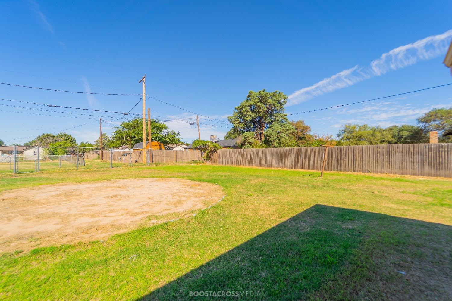 1507 Ave G